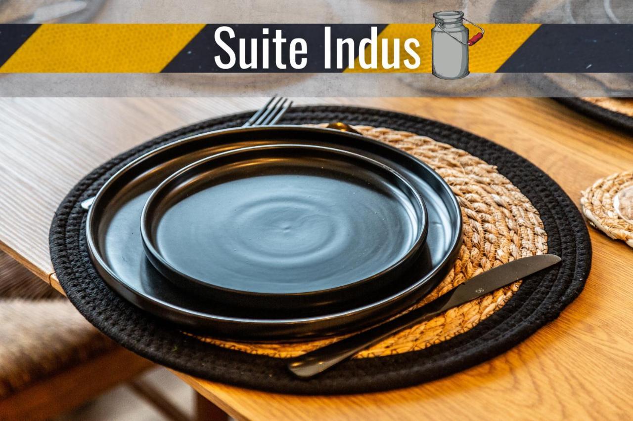 Indus - Jardin Avec Jacuzzi Et Parking - Le Manoir Aux Pommes *